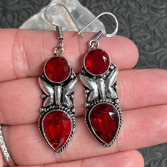 Faceted Garnet Butterfly Earrings Crystal Stone Jewelry - Picture 1 of 6